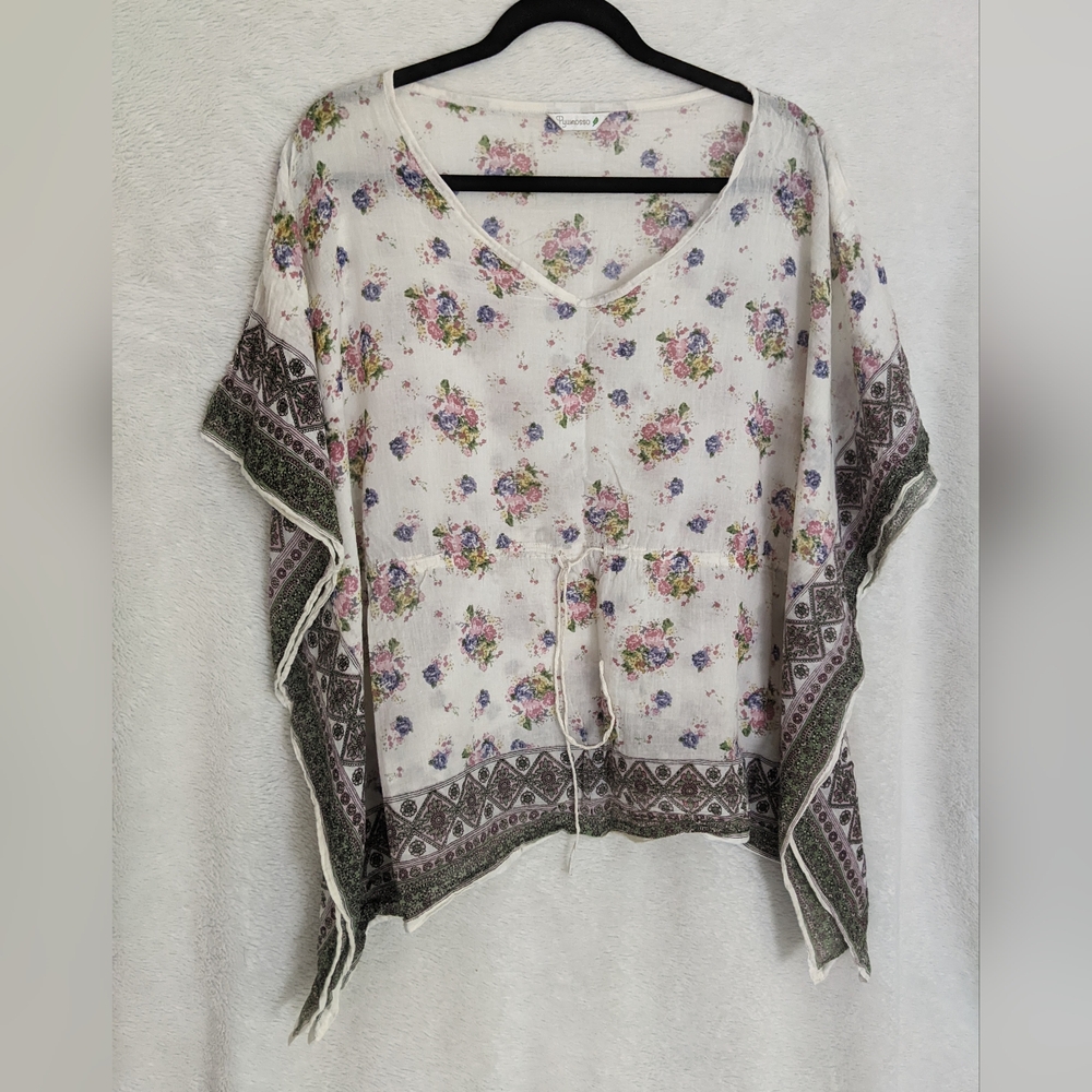 Pyunosso Blouse, Large, Boho Floral, Light Flowy Fabric